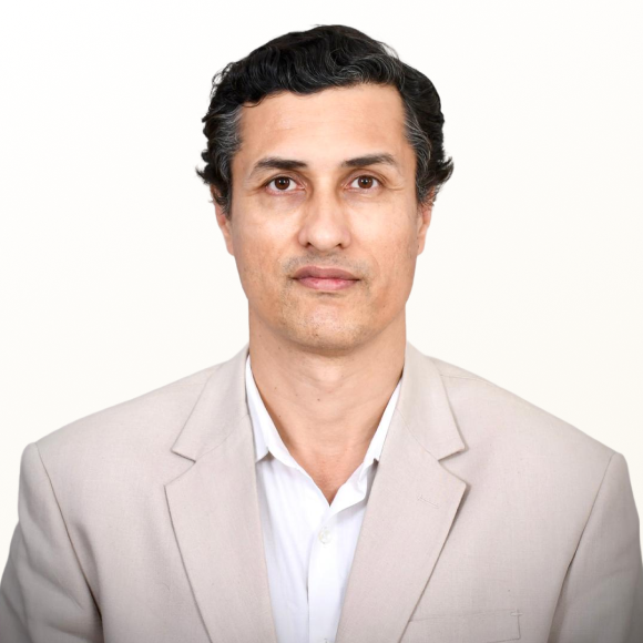 कैप्टन (आईएन) सौरव चौहान (सेवानिवृत्त)